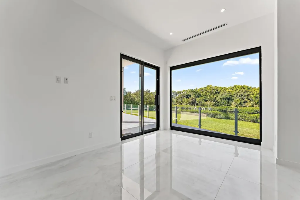 8309 SE Rivers Edge Street Jupiter FL 33458