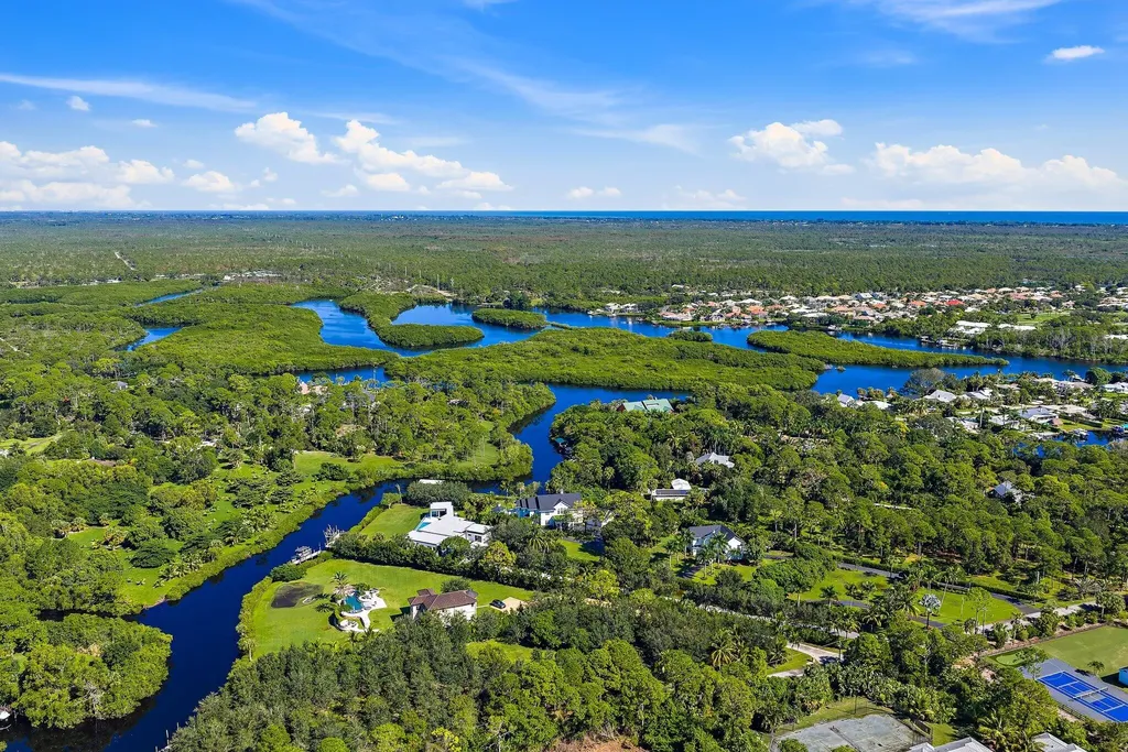 8309 SE Rivers Edge Street Jupiter FL 33458