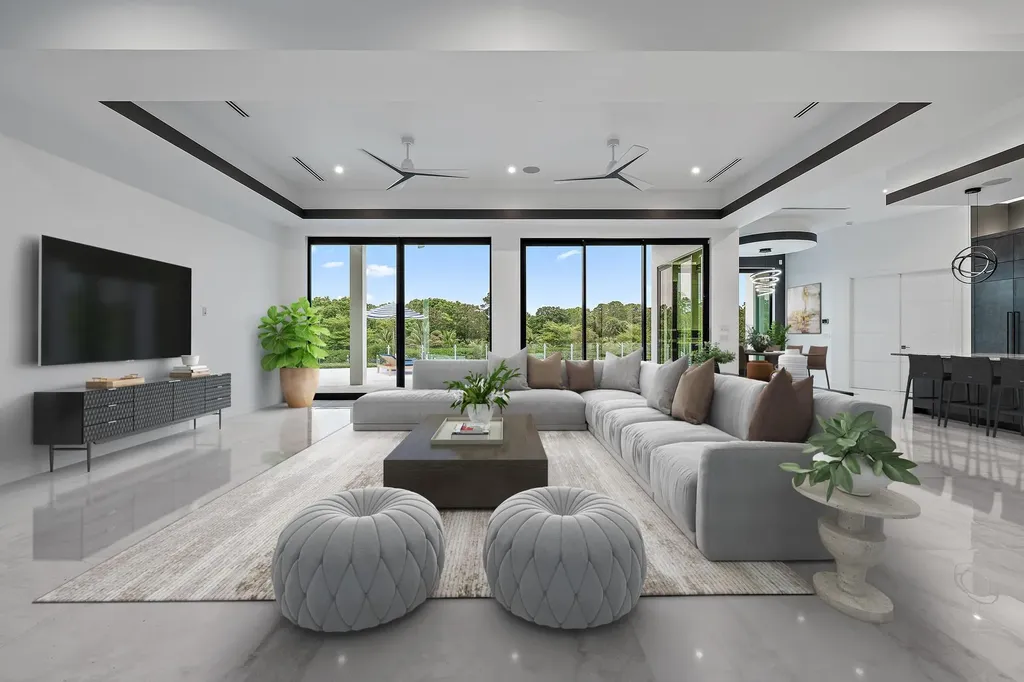 8309 SE Rivers Edge Street Jupiter FL 33458