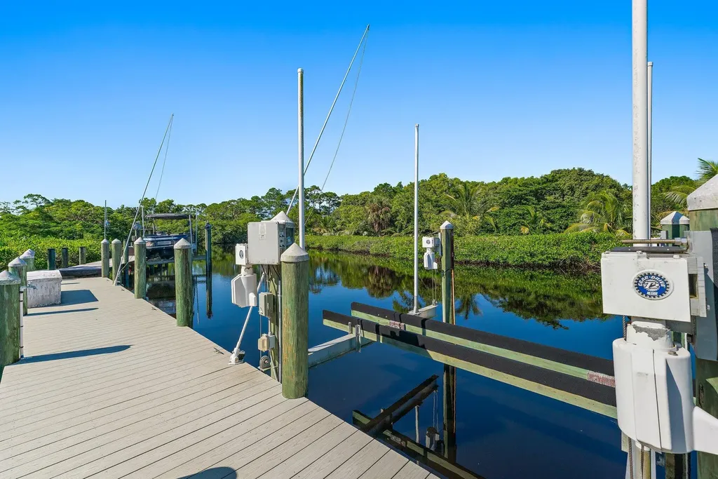 8309 SE Rivers Edge Street Jupiter FL 33458