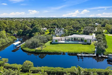 8309 SE Rivers Edge Street Jupiter FL 33458