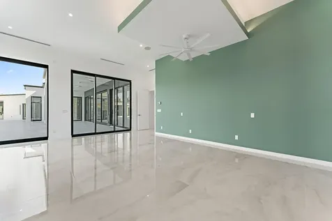 8309 SE Rivers Edge Street Jupiter FL 33458