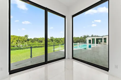 8309 SE Rivers Edge Street Jupiter FL 33458