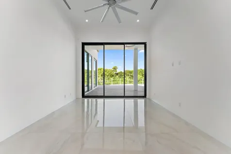 8309 SE Rivers Edge Street Jupiter FL 33458