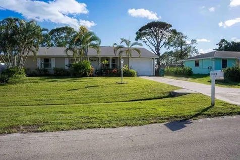 382 SE Evans Avenue Port St Lucie FL 34984