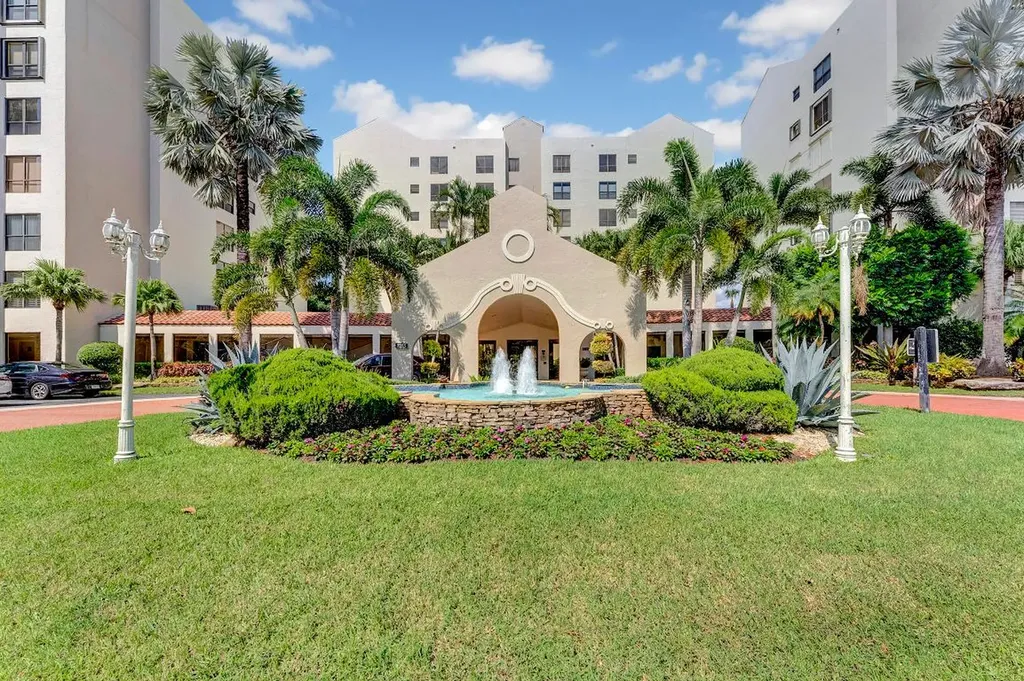 7235 Promenade Drive Boca Raton FL 33433