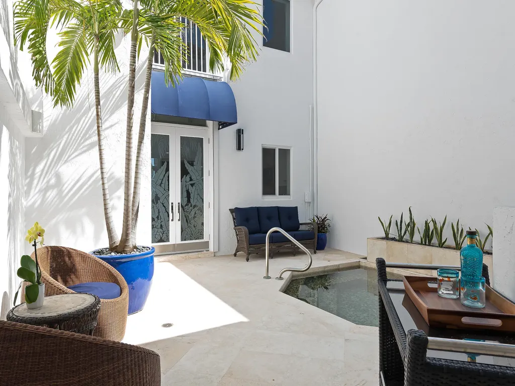 2115 S Ocean Boulevard Delray Beach FL 33483