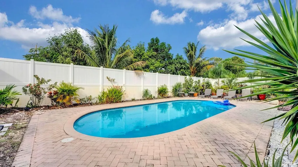 2941 Angler Drive Delray Beach FL 33445