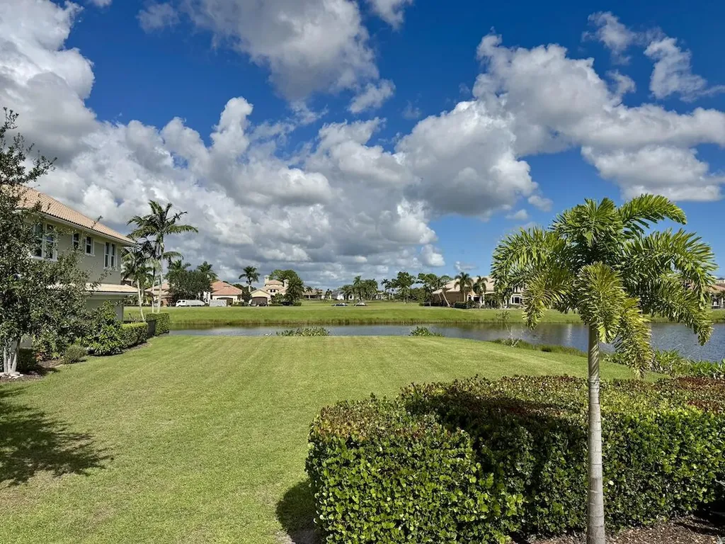 152 SE Santa Gardenia Port St Lucie FL 34984