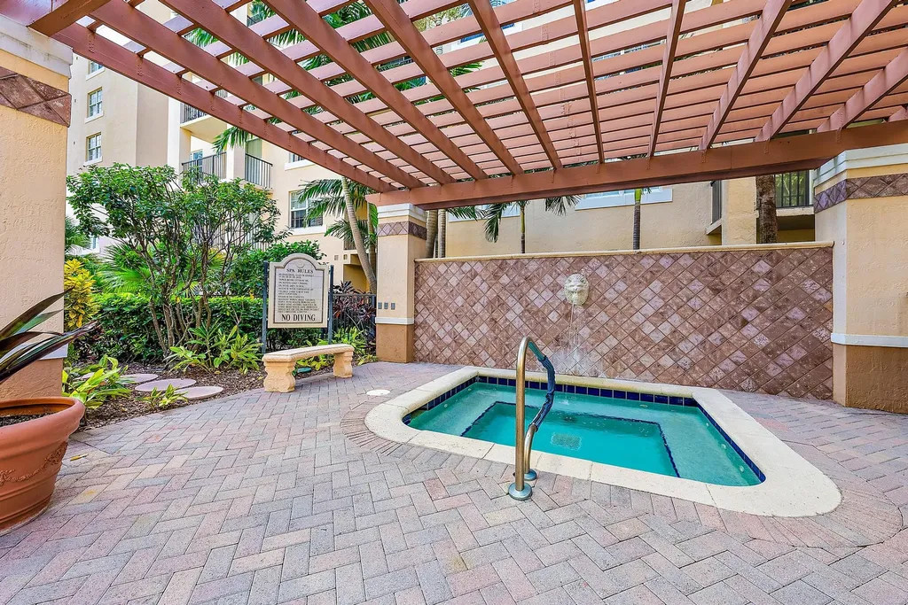 1801 N Flagler Drive West Palm Beach FL 33407