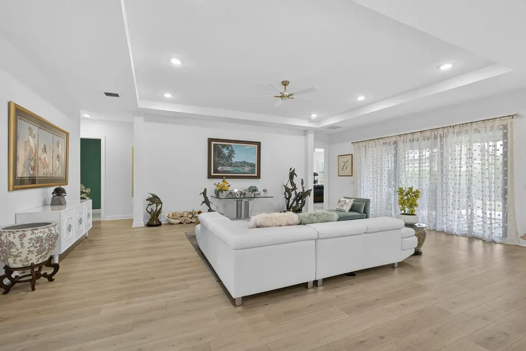 15745 Cresswind Place Westlake FL 33470