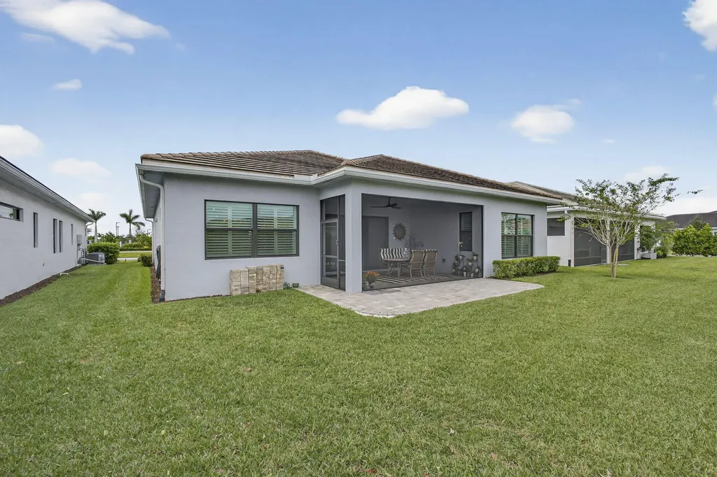 15745 Cresswind Place Westlake FL 33470
