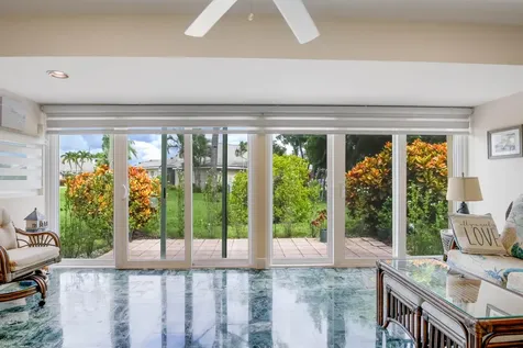 6827 Fountains Circle Lake Worth FL 33467