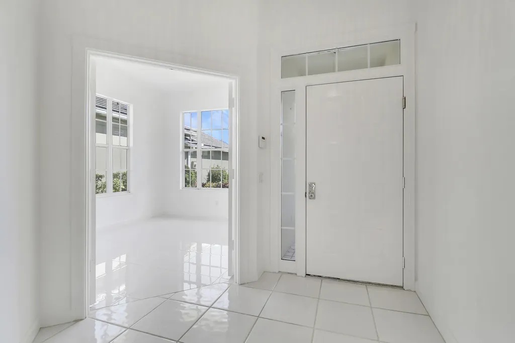 220 NW Bentley Circle Port St Lucie FL 34986