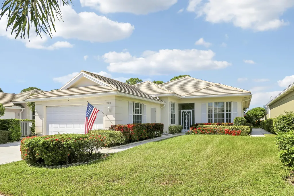 220 NW Bentley Circle Port St Lucie FL 34986