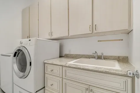 220 NW Bentley Circle Port St Lucie FL 34986