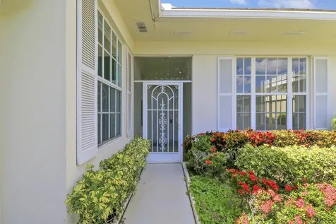 220 NW Bentley Circle Port St Lucie FL 34986