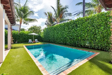 136 Santa Lucia Drive West Palm Beach FL 33405