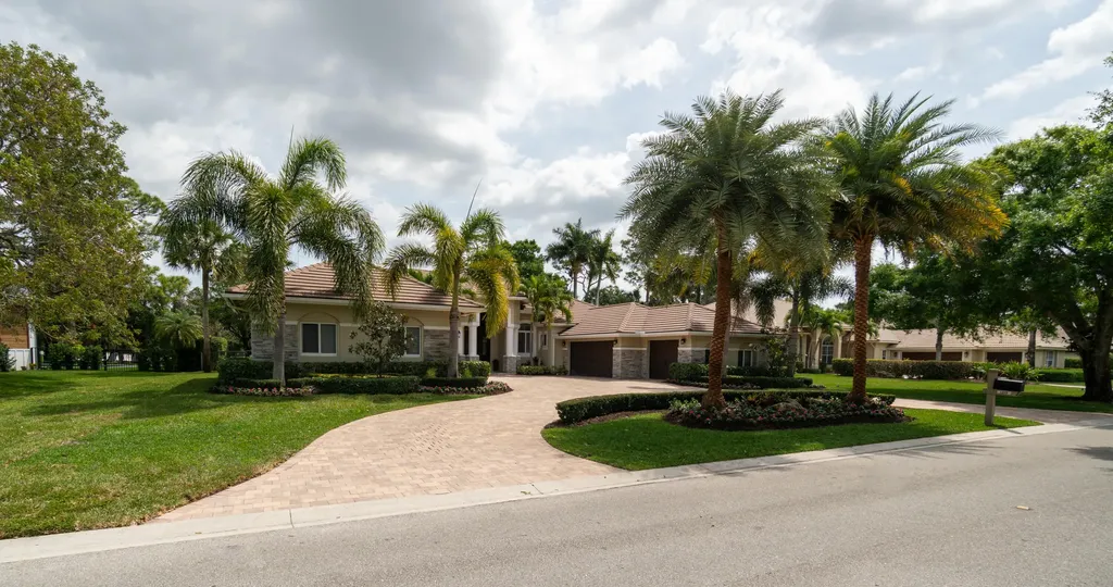1209 Breakers West Boulevard West Palm Beach FL 33411