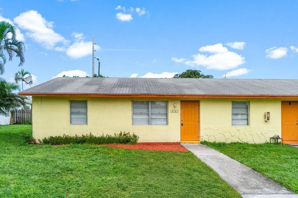 4787 Gulfstream Road Lake Worth FL 33461