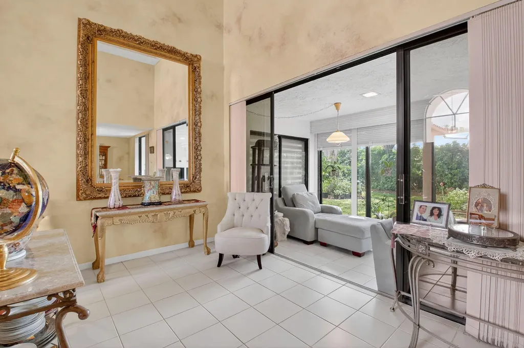 10559 Ladypalm Lane Boca Raton FL 33498