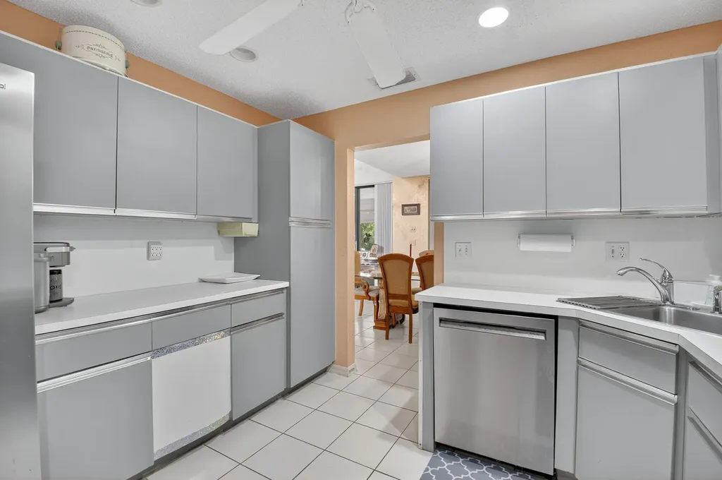 10559 Ladypalm Lane Boca Raton FL 33498
