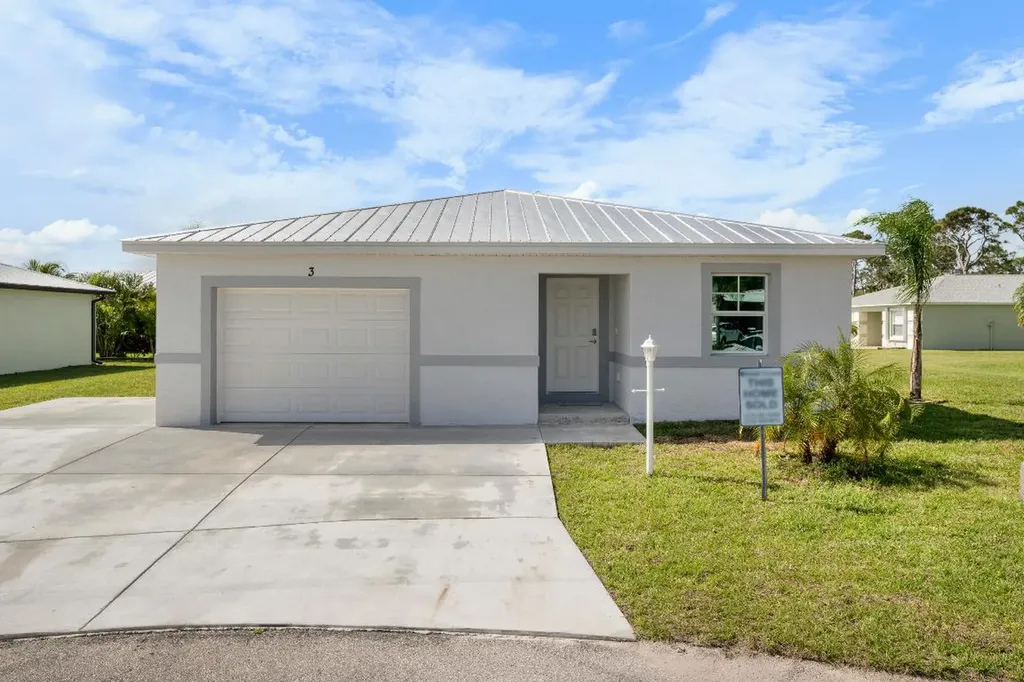 11 Villa Blanca Fort Pierce FL 34951