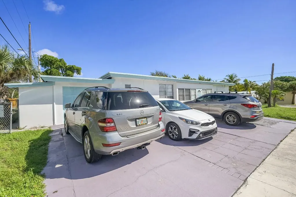 721 N A Street Lake Worth Beach FL 33460