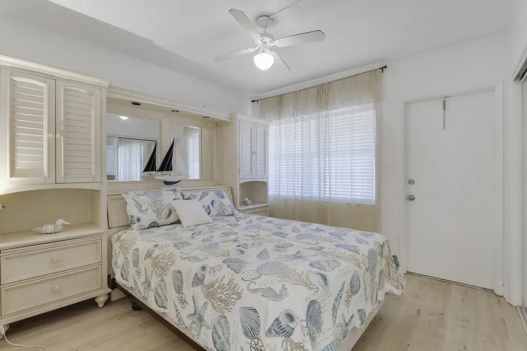 298 SE 6th Avenue Pompano Beach FL 33060
