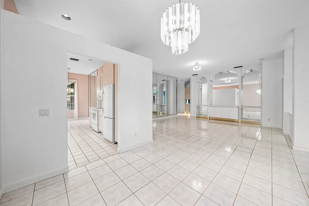 1115 Gator Trail West Palm Beach FL 33409
