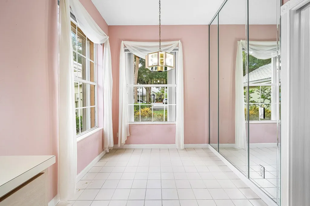 1115 Gator Trail West Palm Beach FL 33409