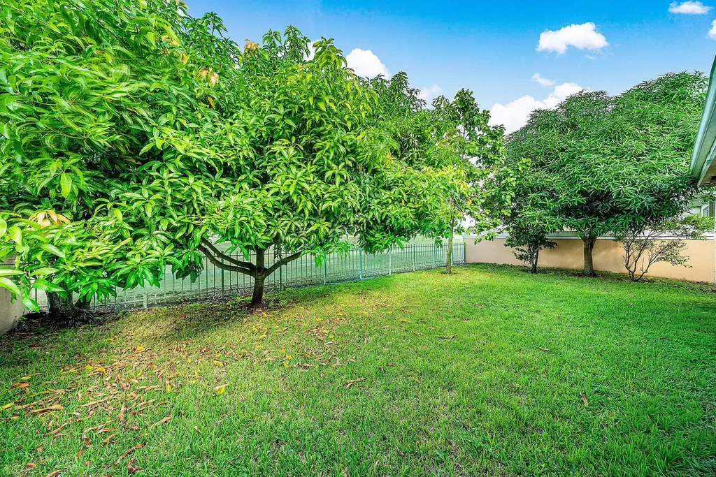 1115 Gator Trail West Palm Beach FL 33409