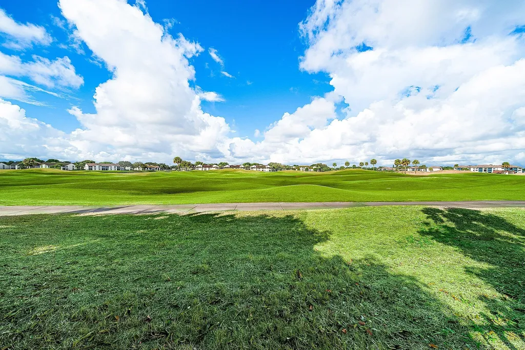 1115 Gator Trail West Palm Beach FL 33409