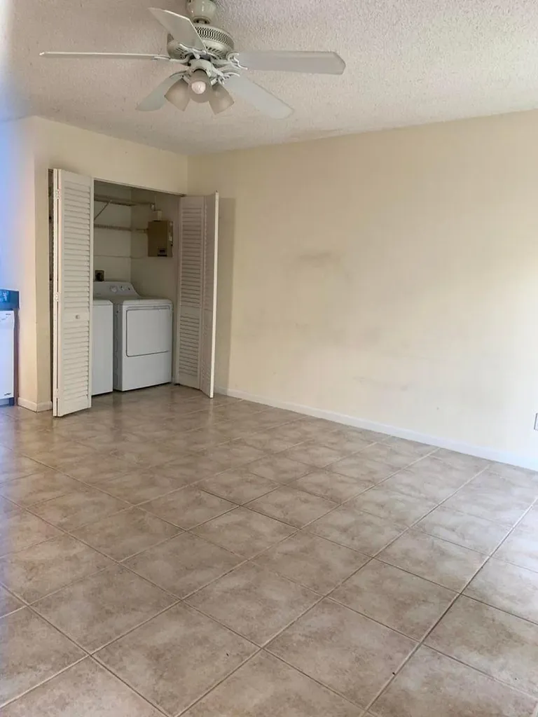 643 Executive Center Drive West Palm Beach FL 33401