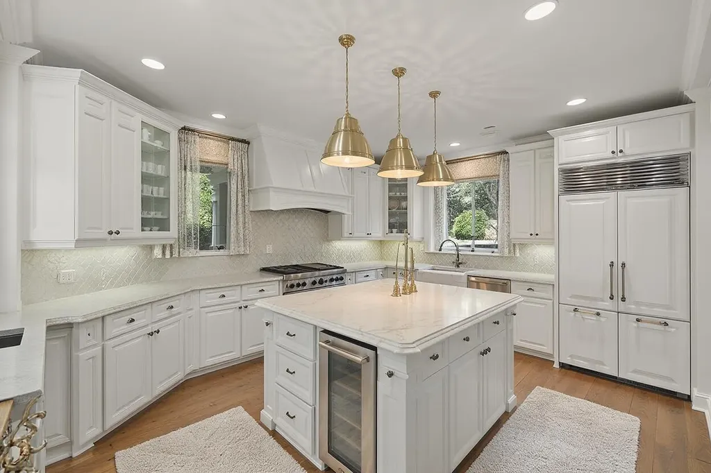 5 Country Road E Village Of Golf FL 33436