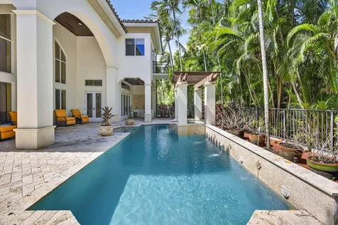 4002 S Ocean Boulevard Highland Beach FL 33487