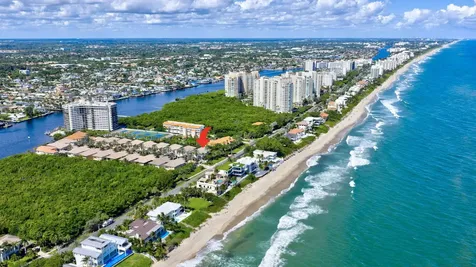 4002 S Ocean Boulevard Highland Beach FL 33487