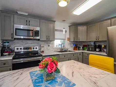 409 Avocado Drive Barefoot Bay FL 32976