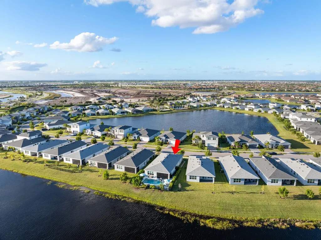 12768 SW Eleanor Drive Port St Lucie FL 34987