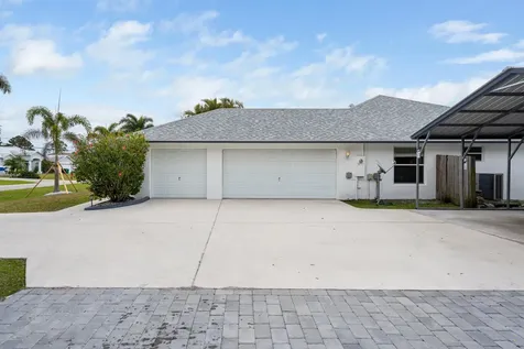 6028 NW Winfield Drive Port St Lucie FL 34986