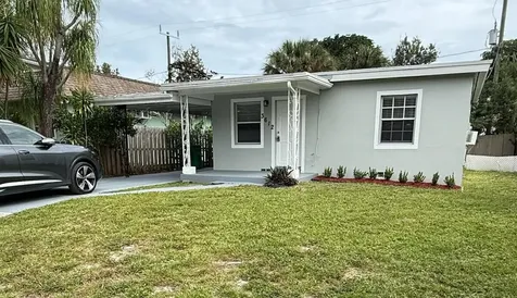 3612 Elizabeth Street Palm Springs FL 33461