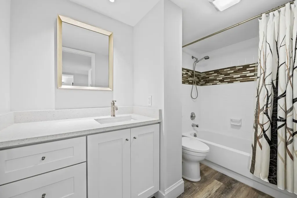 799 Jeffery Street Boca Raton FL 33487