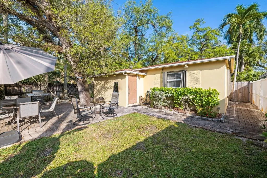 1140 SW 9th Avenue Fort Lauderdale FL 33315