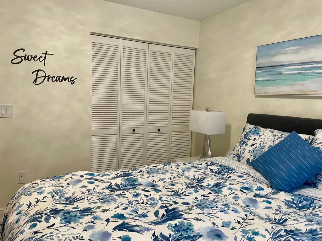 9709 Shadybrook Drive Boynton Beach FL 33437