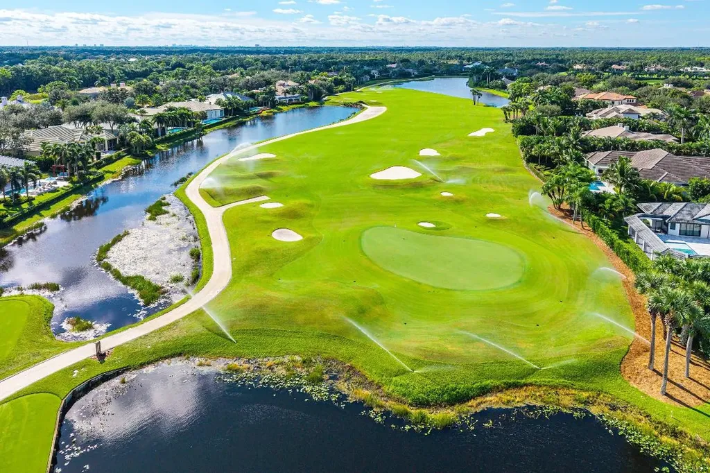 13381 Oakmeade Palm Beach Gardens FL 33418
