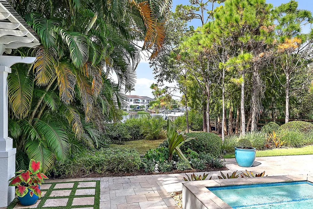 18706 SE St Augustine Way Jupiter FL 33458