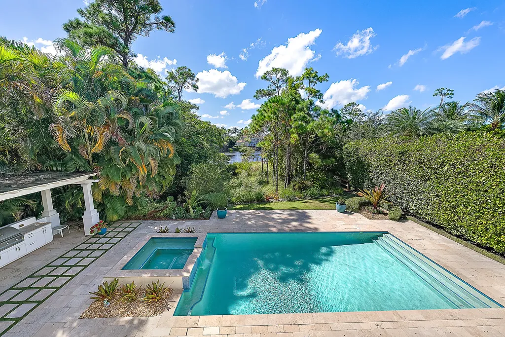 18706 SE St Augustine Way Jupiter FL 33458