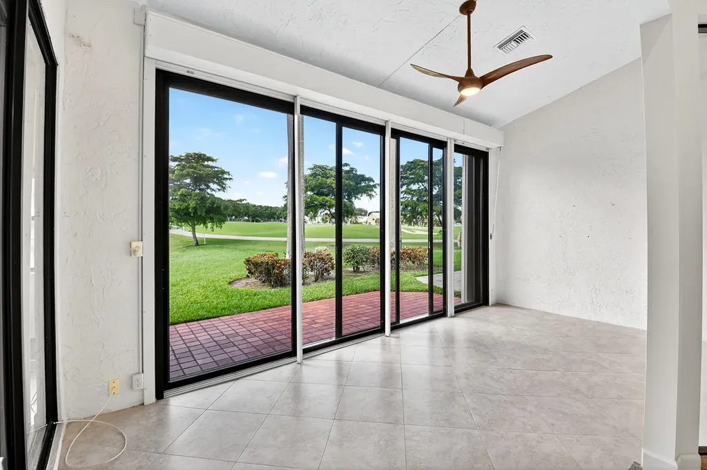 8225 Cassia Drive Boynton Beach FL 33472