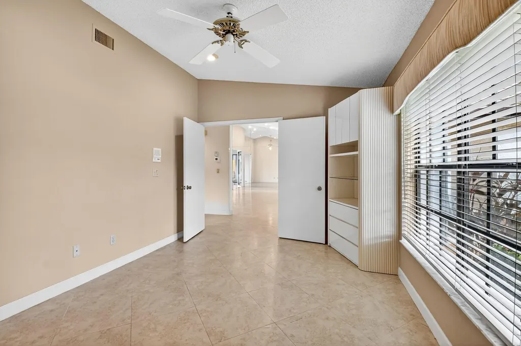 8225 Cassia Drive Boynton Beach FL 33472