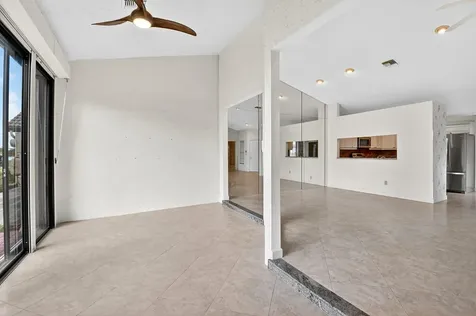 8225 Cassia Drive Boynton Beach FL 33472